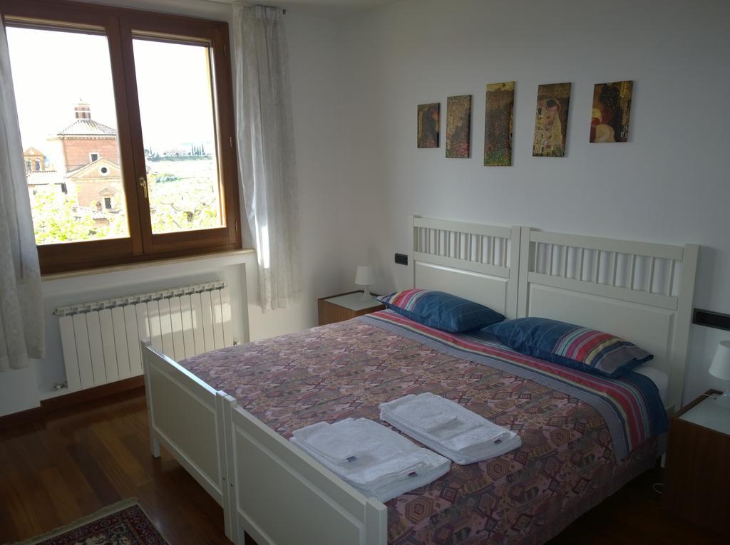 Appartement Madonna Della Rosa à Chianciano Terme Chambre photo