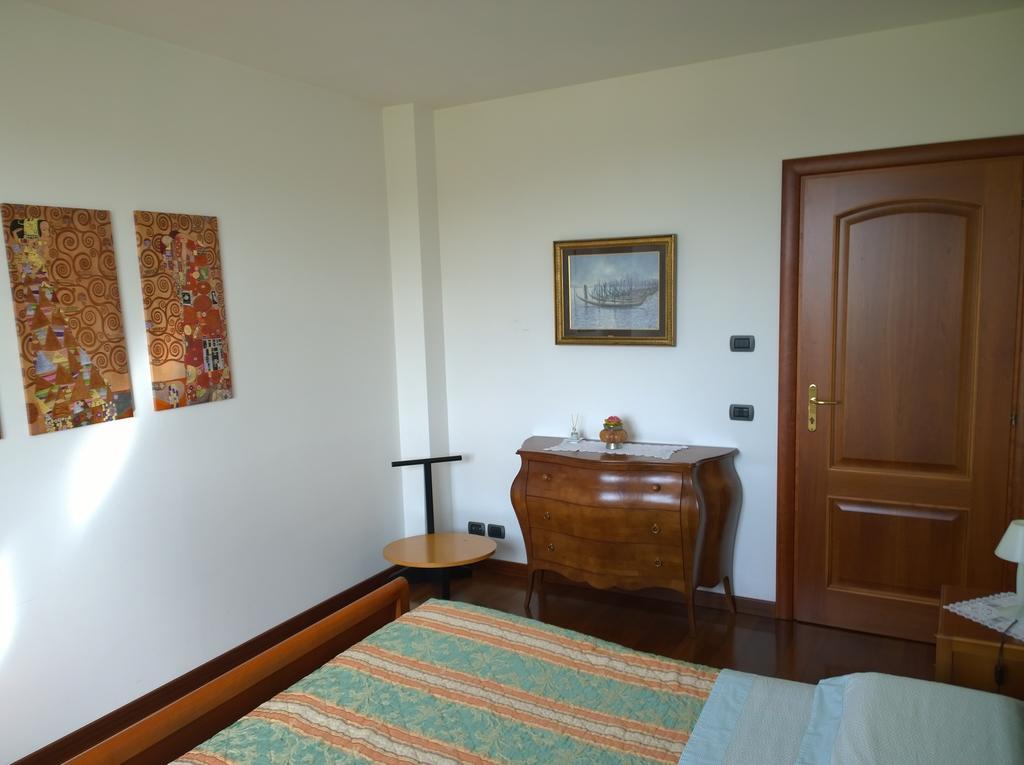 Appartement Madonna Della Rosa à Chianciano Terme Chambre photo
