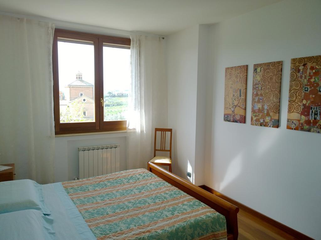 Appartement Madonna Della Rosa à Chianciano Terme Chambre photo